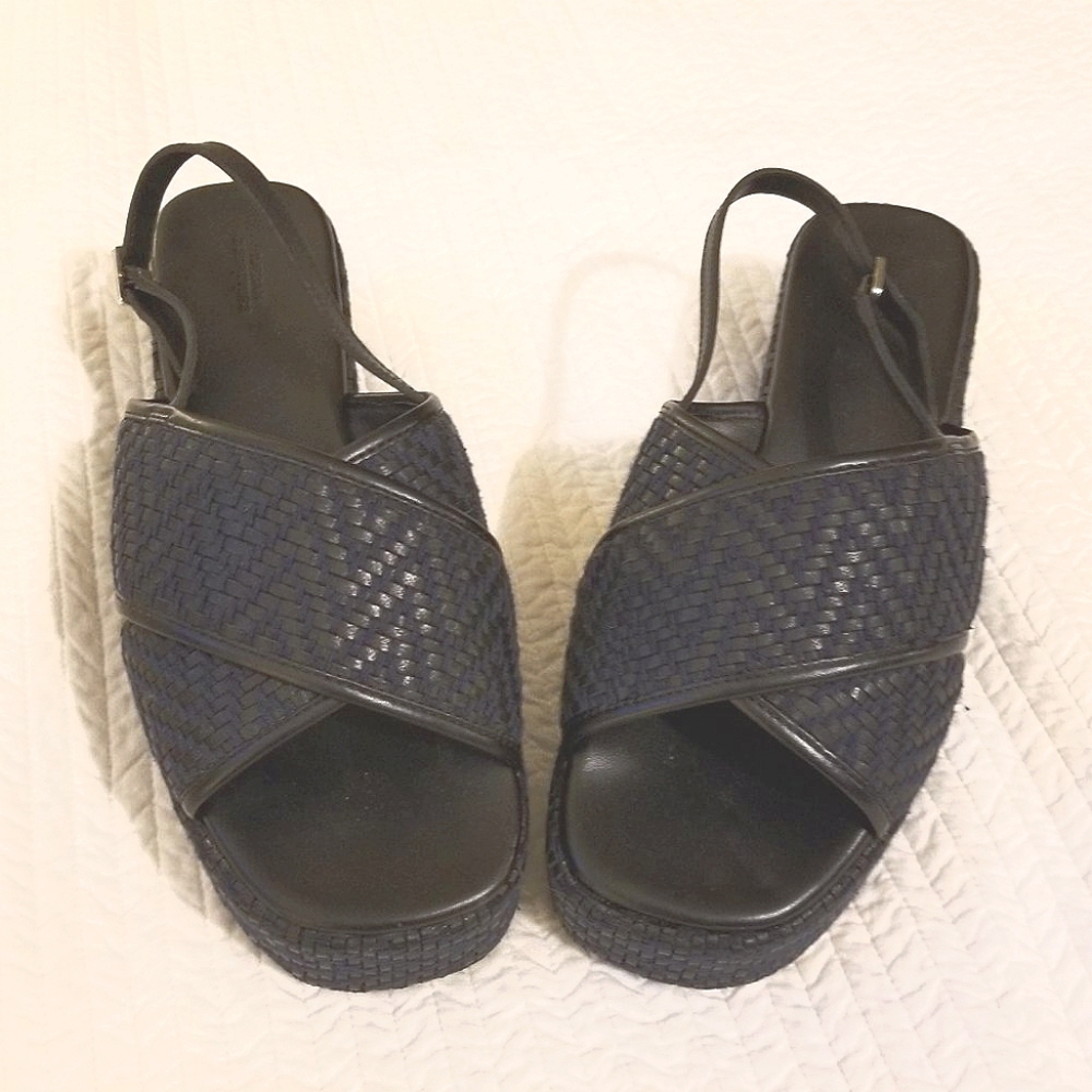 Urban Outfitters Platform Sandals